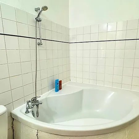 2 En Rdc Avec Terrasse 4 Personnes Apartamento