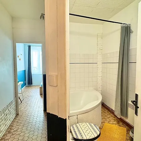 2 En Rdc Avec Terrasse 4 Personnes Apartamento *