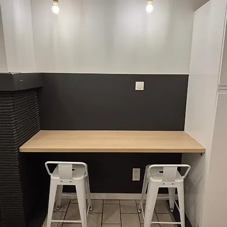 2 En Rdc Avec Terrasse 4 Personnes *