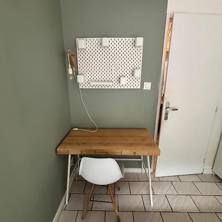 2 En Rdc Avec Terrasse 4 Personnes Apartamento *