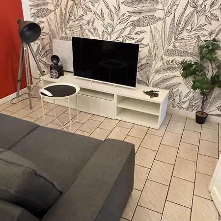 Apartamento 2 En Rdc Avec Terrasse 4 Personnes Douai
